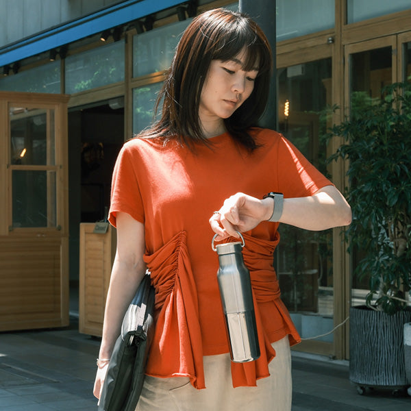 12oz-rise-reflect-with-bamboo-cap-p3 12oz_rise_reflect_business_woman_asia_square.jpg