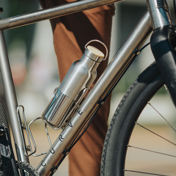 16oz-rise-reflect-with-bamboo-cap-o5 16oz_rise_reflect_bike_cage_square.jpg