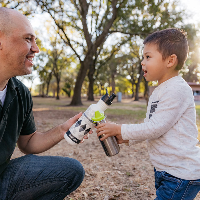 classic-kid-sippy-cap-m5 K12CNSIPPY-BS-sippy_cap_dad_lifestyle.jpg