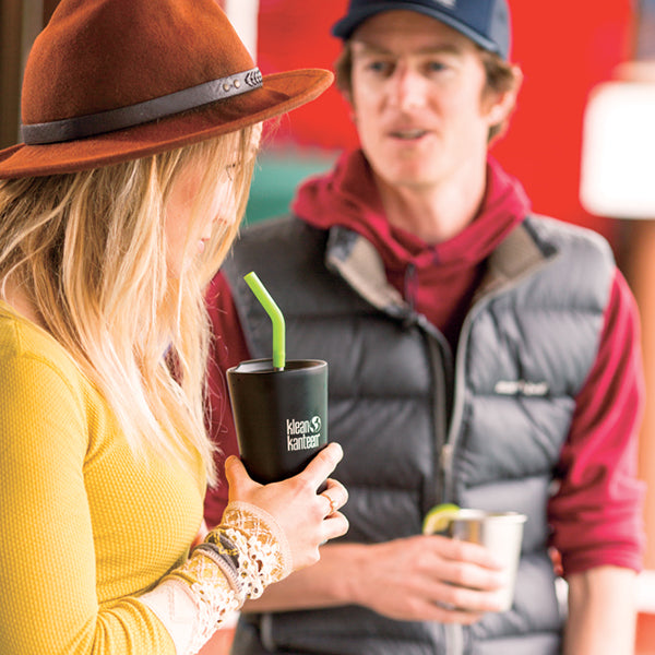 tumbler-straw-lid-with-straw-x2 K16VSSC-SB-guy-girl_style_9a499e23-5b7a-4a0d-b42e-d1b4b02627b2.jpg