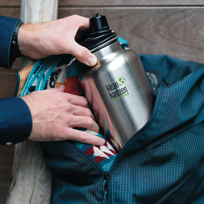tkwide-chug-cap-b5 K64TKWSSL-BS-Chug-Cap-Out-of-Duffle_lifestyle.jpg