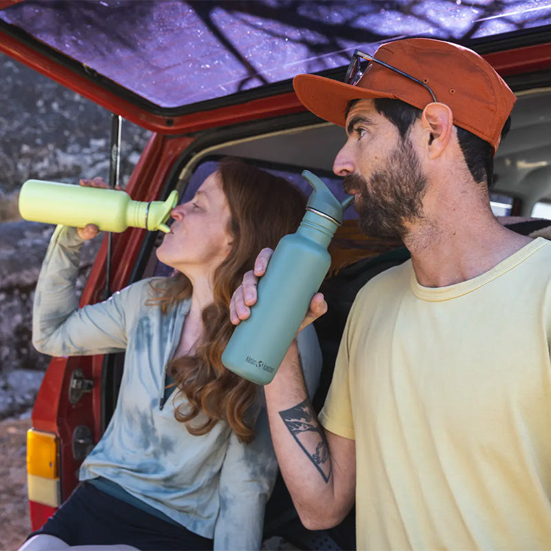 classic-flip-seal-sport-cap-c8 classic_27oz_flip_seal_couple_tailgate_tip-sip_square.jpg