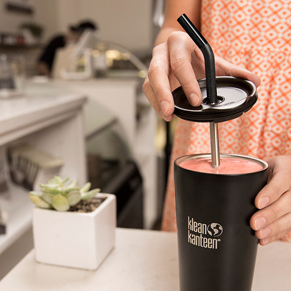 tumbler-straw-lid-with-straw-x2 steel_straw_smoothie-At-Counter-With-Lid_lifestyle_a071dbd2-9fd8-4eea-b04c-2a3732ff8612.jpg